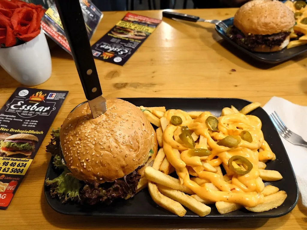 Kai Weiß_Essbar_Stadtallendorf_recensione