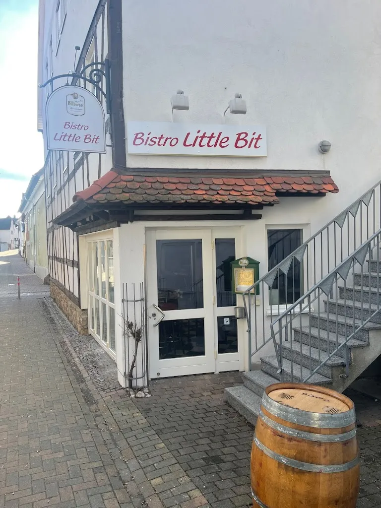 Bistro Little Bit_Ober-Mörlen_slider_image_1