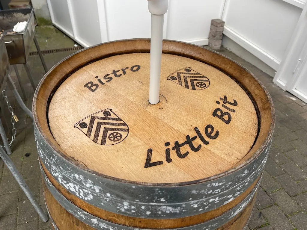 Bistro Little Bit_Ober-Mörlen_slider_image_2