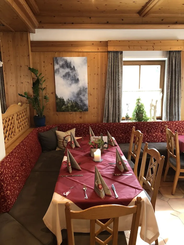 Cafe-Restaurant Dorfstub´n Andrea Draxl_Austria_slider_image_1