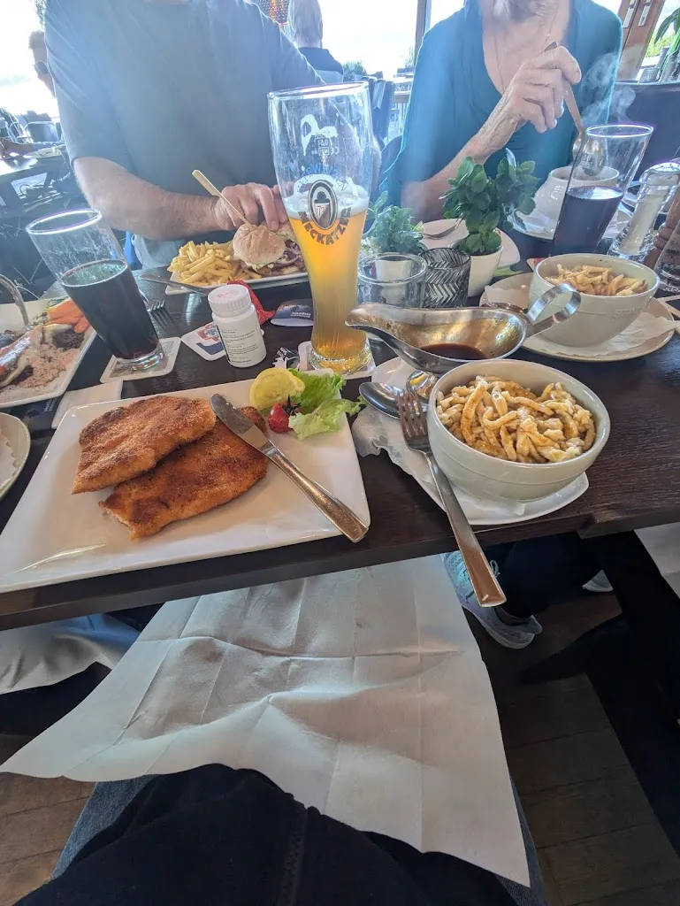 Peter Zierz (EZ PZ)_Restaurant Seegarten_Allensbach_review