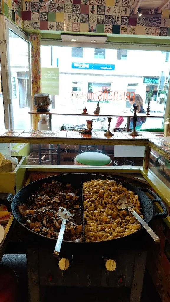 Menu_Mir Gahangir BahrainianPeperoni_Münster_image_9