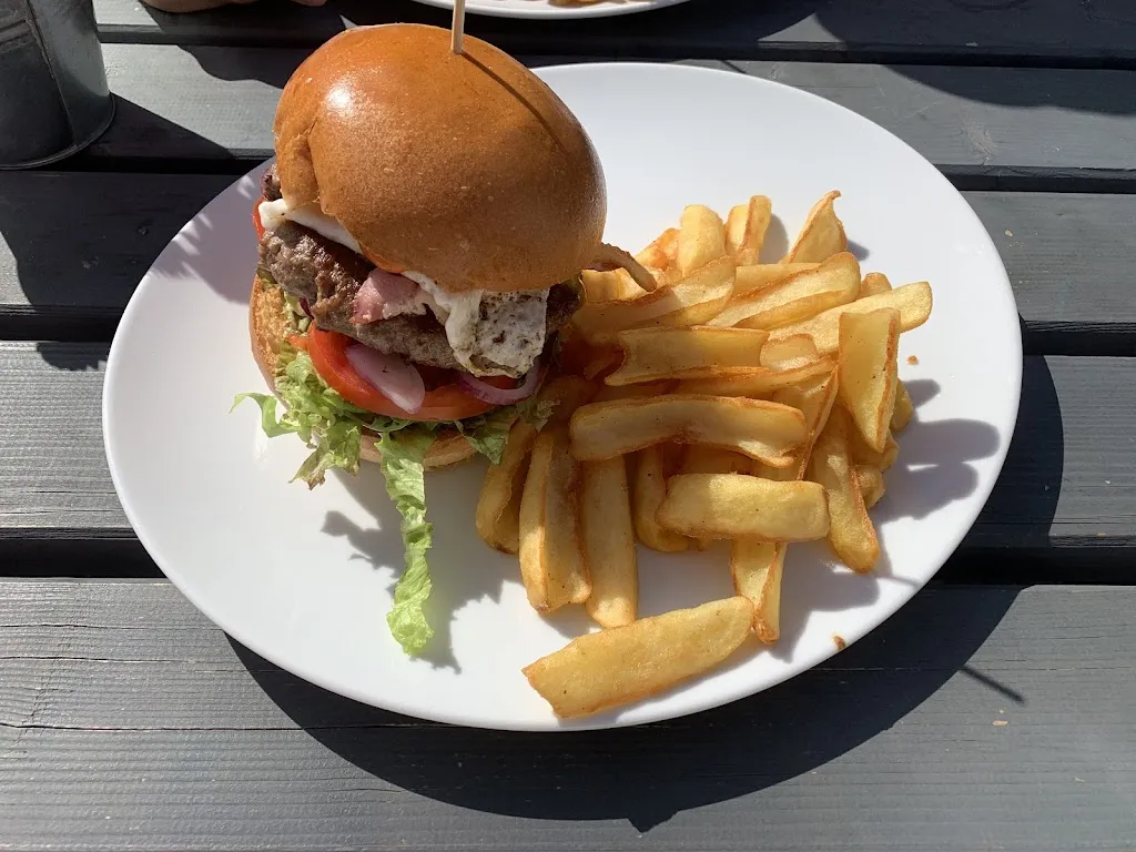 Speisegaststätte Union Niederrad_Main_slider_image_3