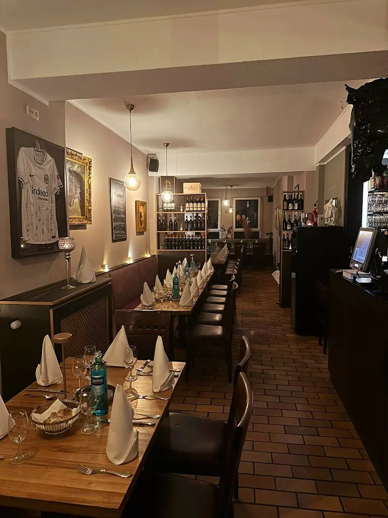 Pizzeria La Stalla Frankfurt restaurant in Main