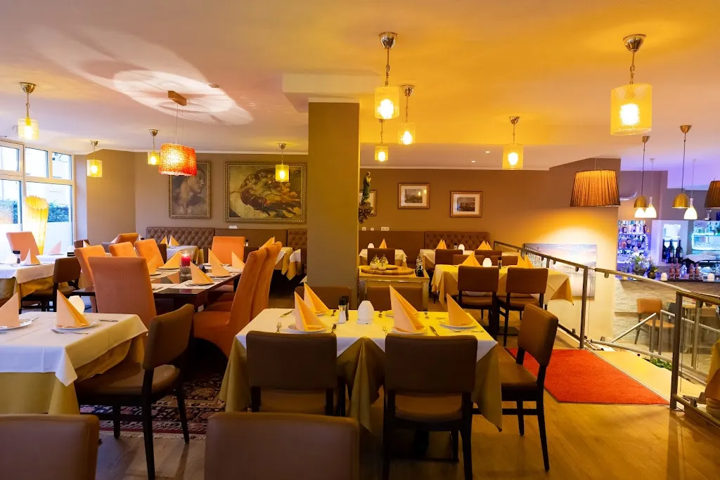 İl Gondoliere Ristorante-Pizzeria Oberursel (Taunus)_(Taunus)_slider_image_1