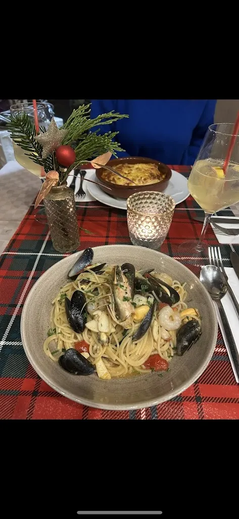 Vanessa Balasoiu_La Corona_Obertshausen_reseña