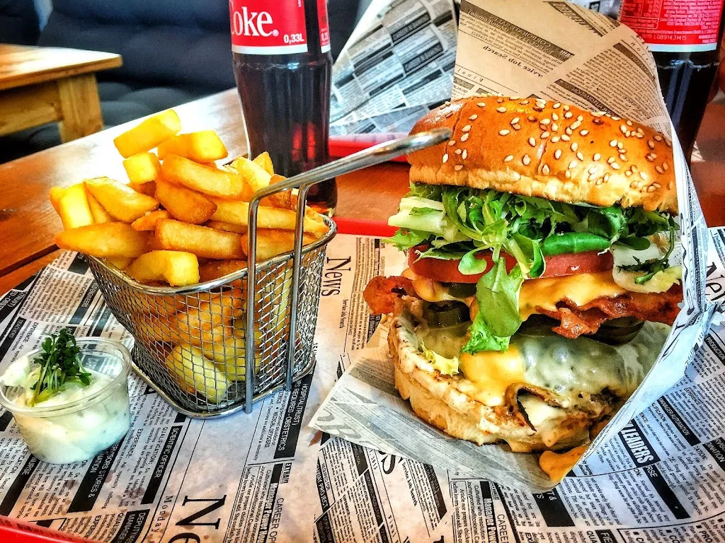 Monkey‘s Burger_Obertshausen_slider_image_3