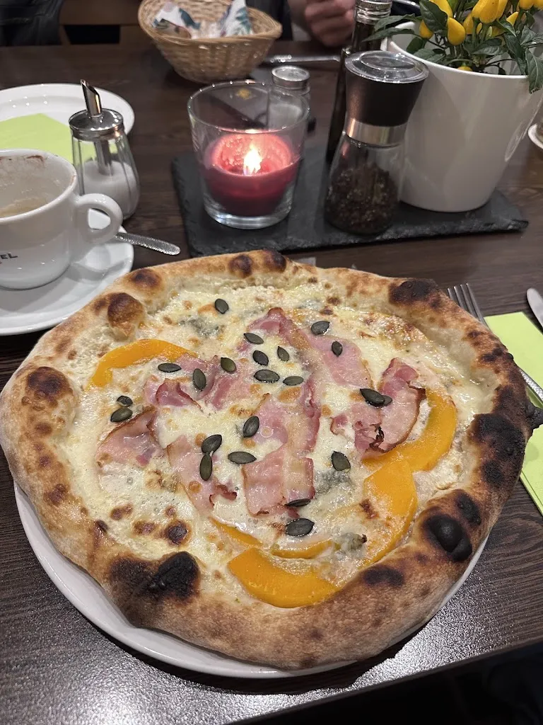 L'incontro-Ranstadt_Ranstadt_slider_image_2