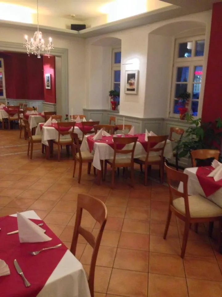 Rotes Haus Rockenberg restaurant in Rockenberg