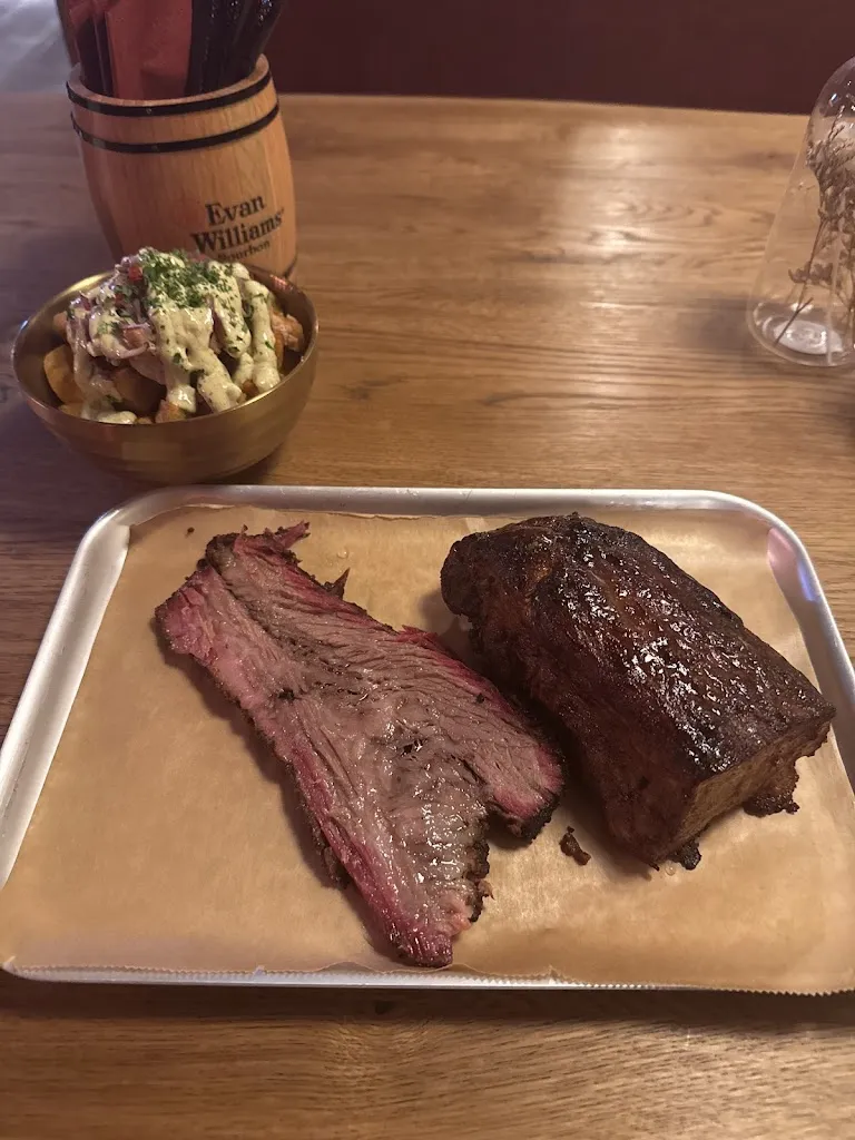 Kashaad Williams_Slow Burn BBQ_Raunheim_recensione