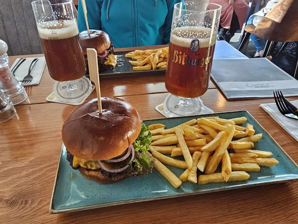 Classic Restaurant_Raunheim_slider_image_3