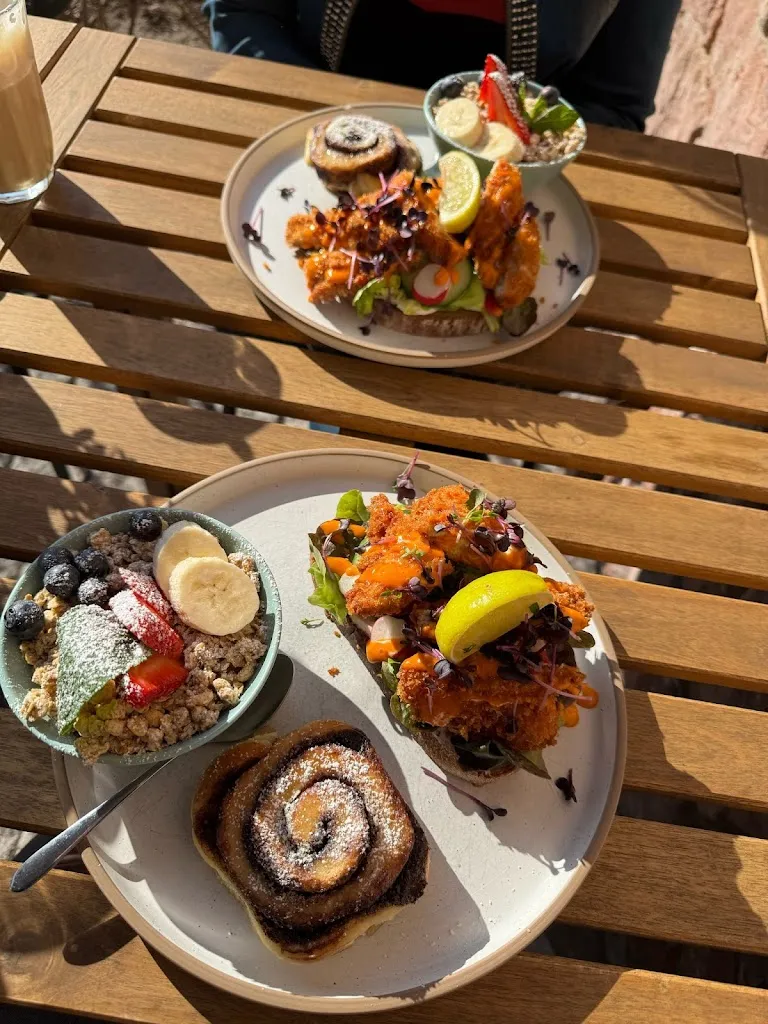 Margherita Castronuovo_fachwerk. Café & Restaurant_Reinheim_review