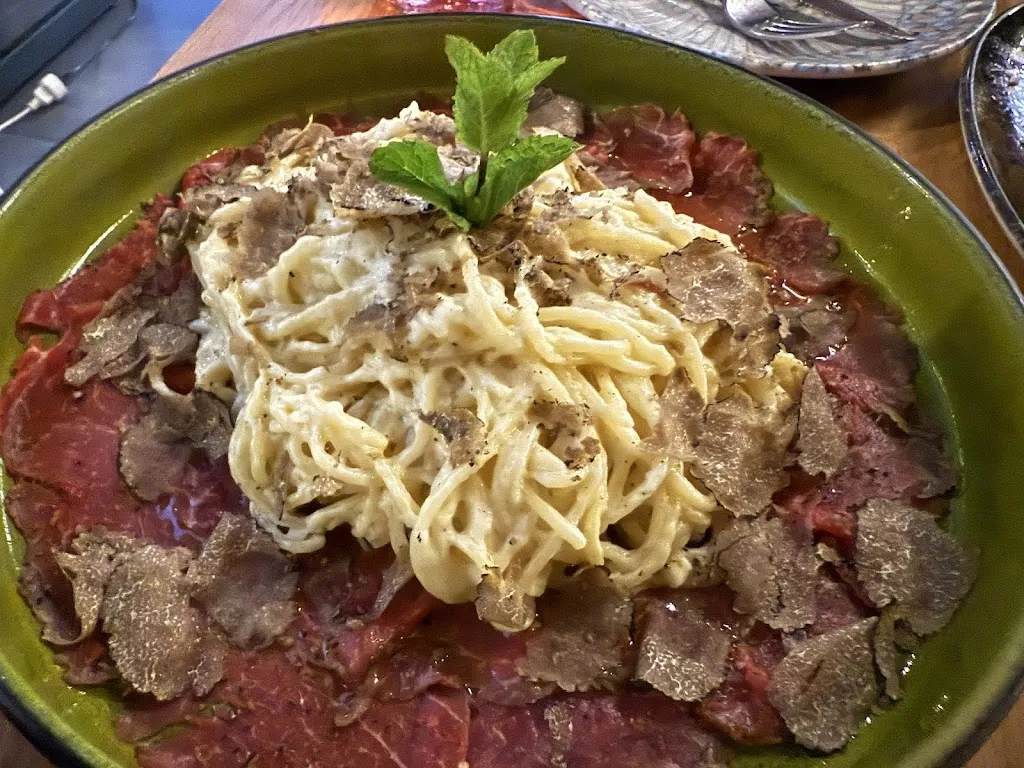 Doris Wong_Restaurant Leonardo Offenbach_Main_review