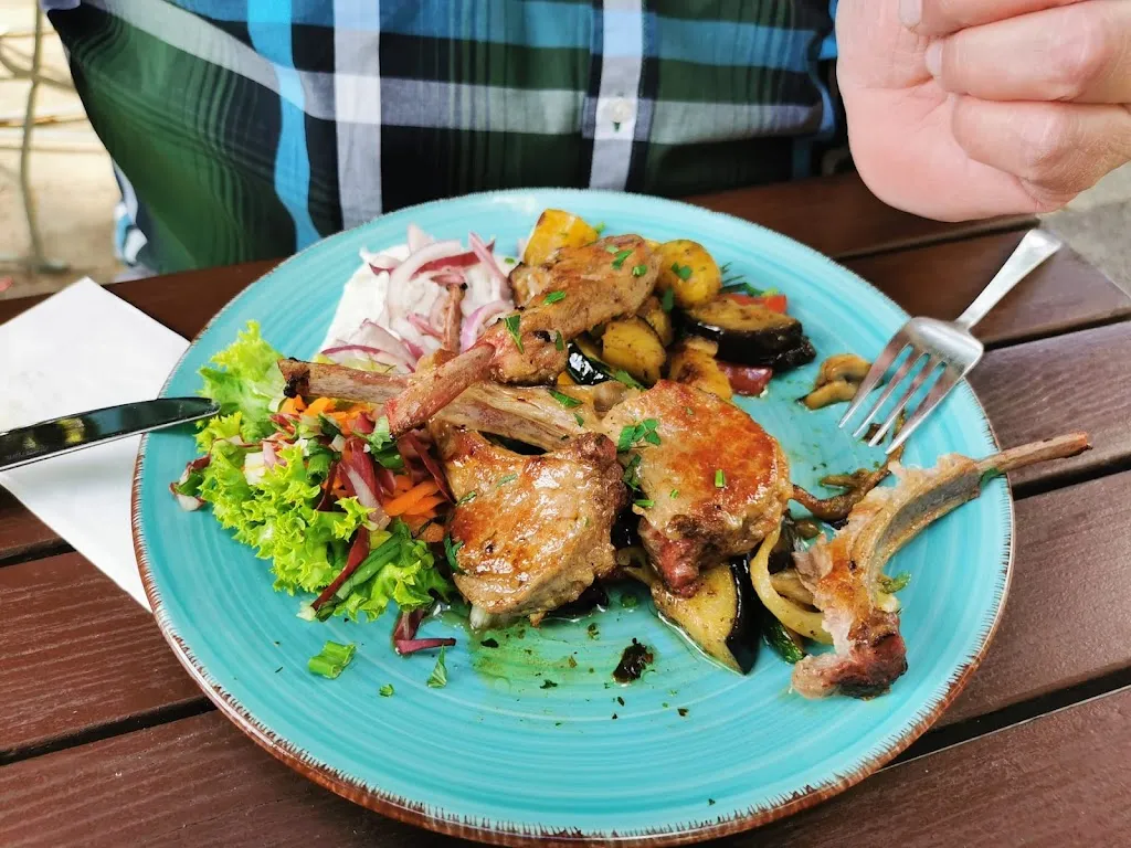 Menu_Restaurant & Biergarten Bootshaus Bürgel - Offenbach am Main_Main_image_8