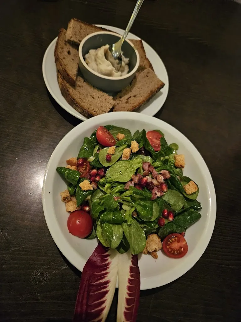 Menu_ess:zimmer_Main_image_9