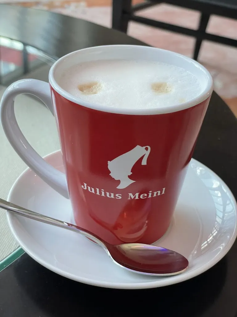 Menu_Restaurant East Side_Main_image_3