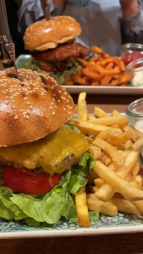 Morleos - Offenbach am Main_Main_slider_image_2