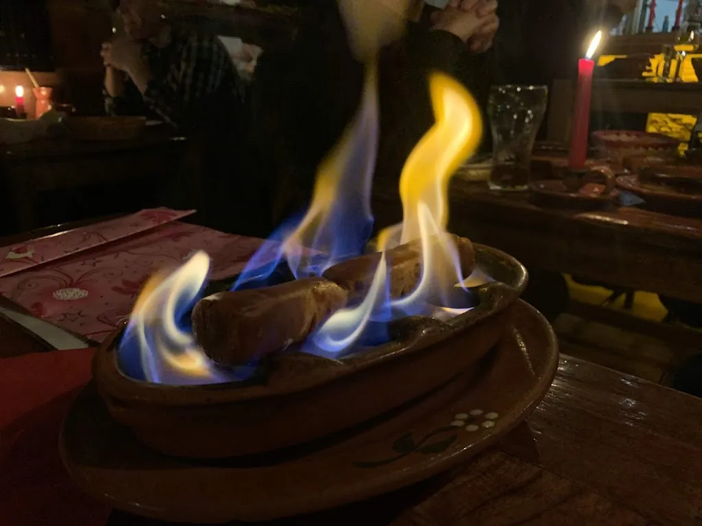 Menu_Paulo's Tapas Bar_Main_image_8