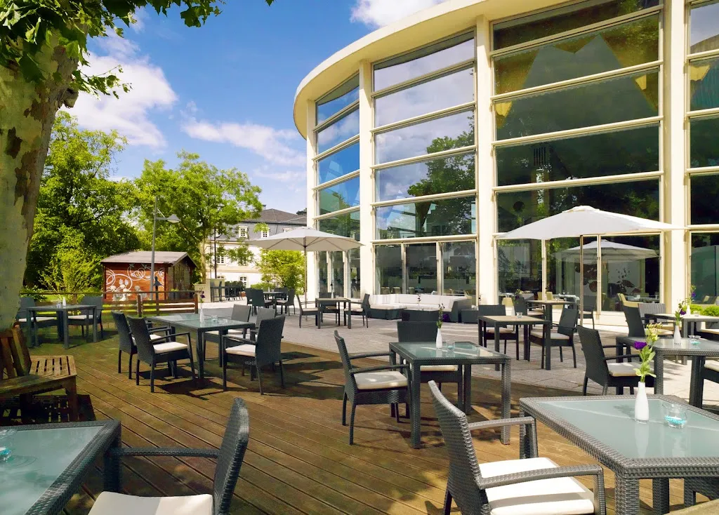 PURE Restaurant_Main_slider_image_3