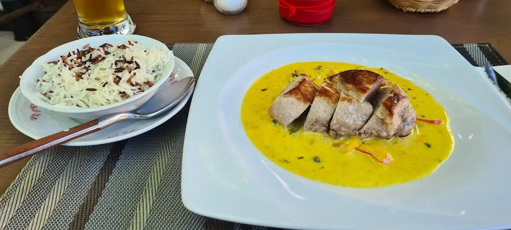 Restaurant Zum Weinbrunnen - Guy Peube_Allensbach_slider_image_2