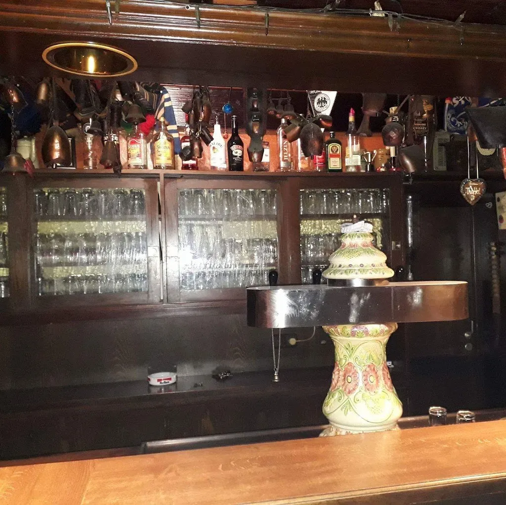 Zum Glockenwirt restaurant in Pfungstadt