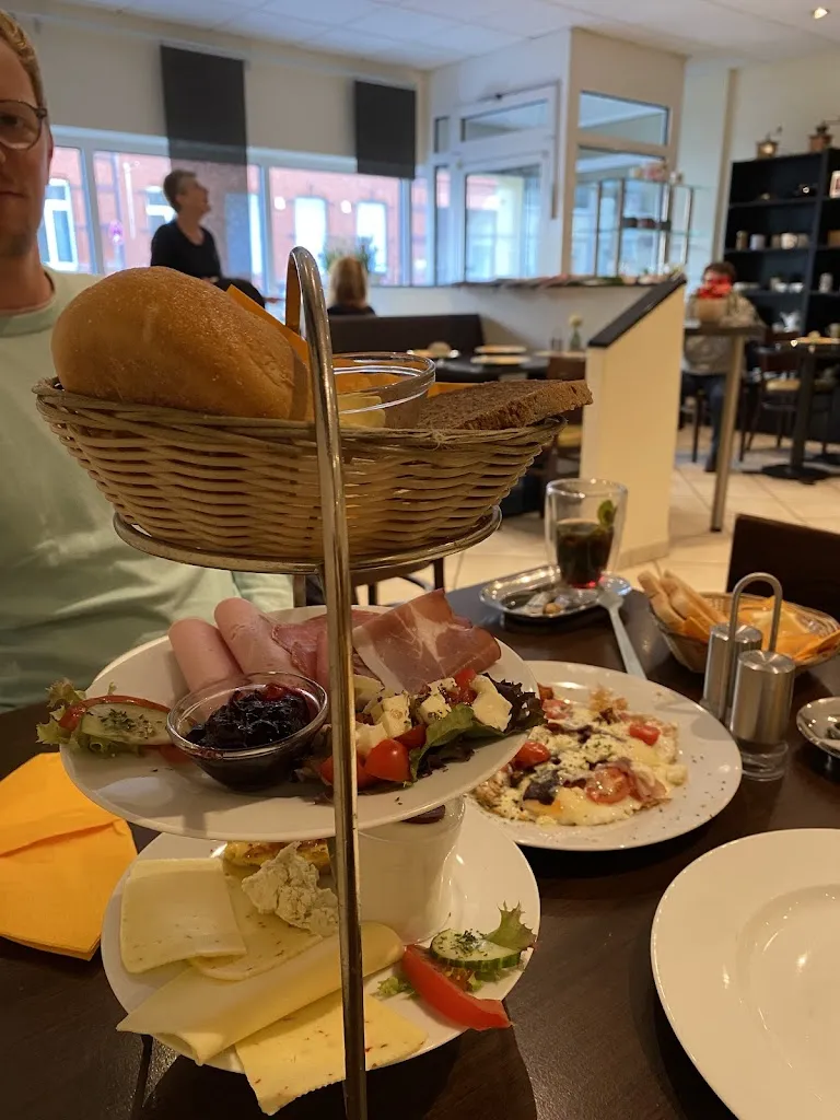 Coffee, tea & Co_Pfungstadt_slider_image_2