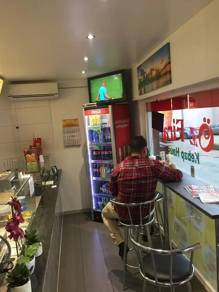 Öz Firat Kebab-Haus ristorante a Rodenbach