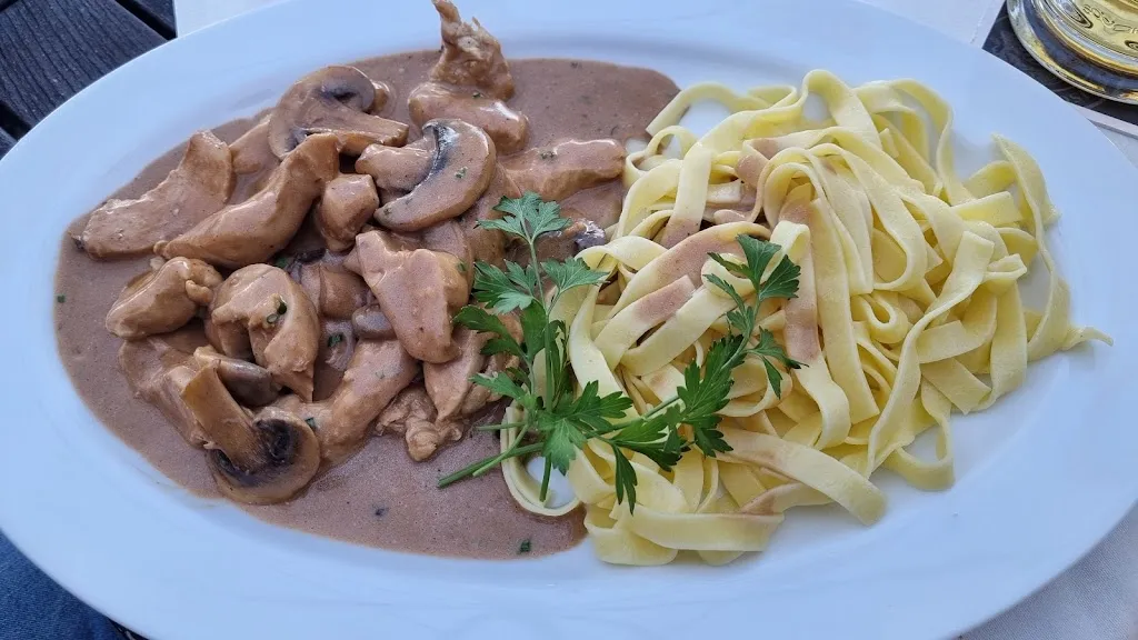 Restaurant Kabbouz_Rodenbach_slider_image_3