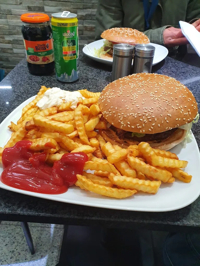 Menu_Musti‘s Döner&Pizza_Höhe_immagine_3