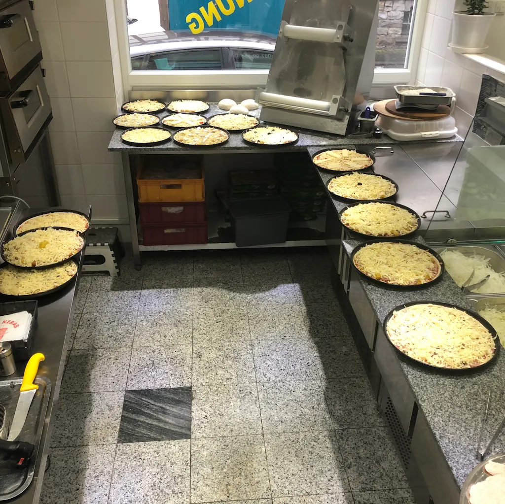 Menu_Musti‘s Döner&Pizza_Höhe_immagine_7