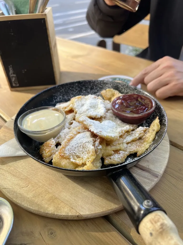 Menu_Edelweiss_Main_image_8