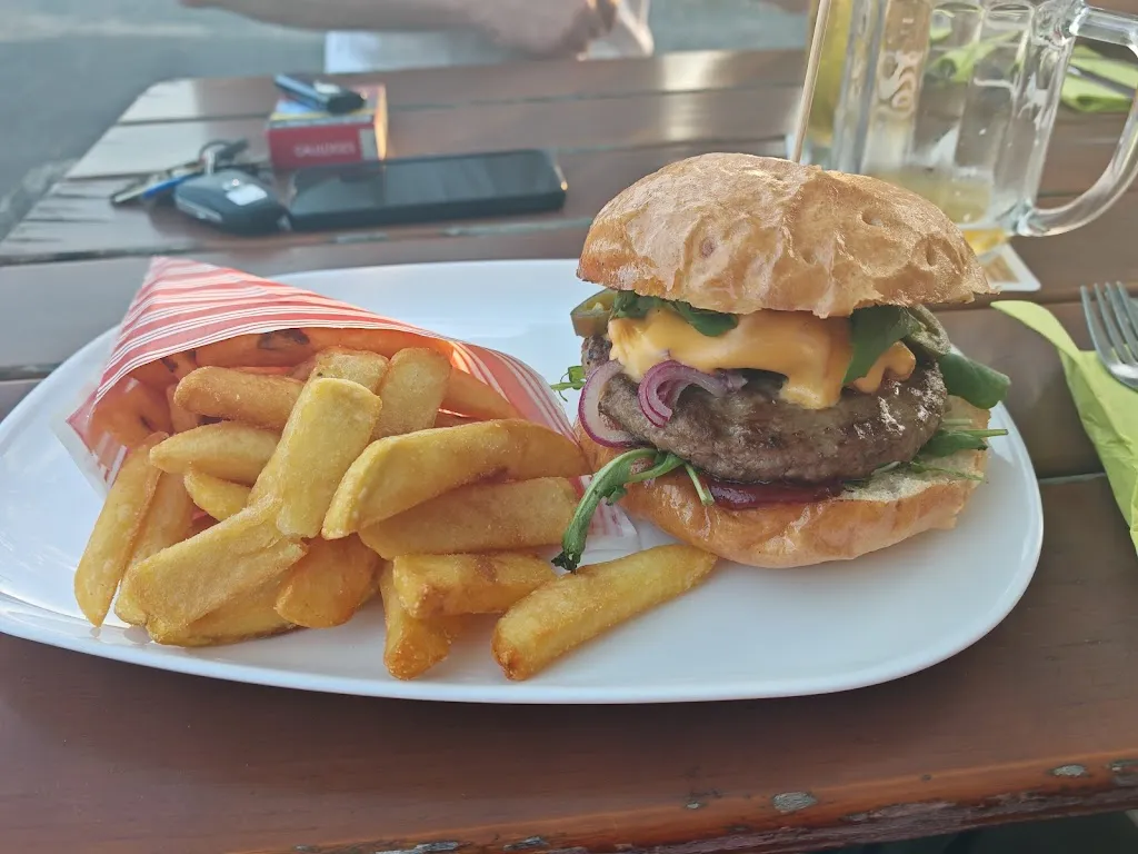 Gaststätte mauds Gastro-Bande GmbH_Rodgau_slider_image_3