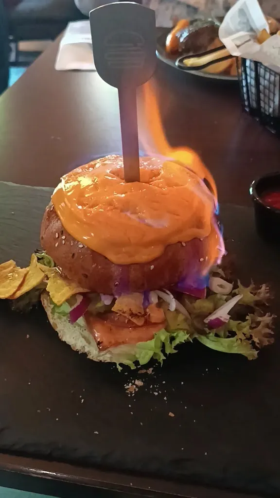 Journal - American Food & Bar_Rodgau_slider_image_2