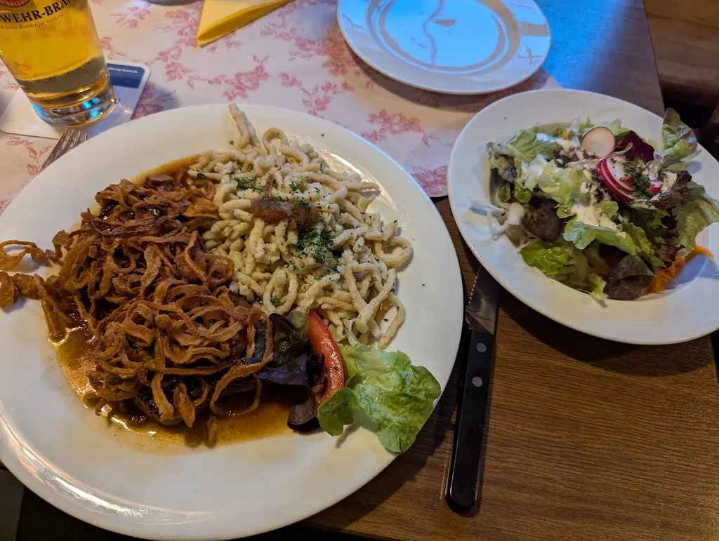 Julien van der waal_Gasthof Butz_Tauber_recensione