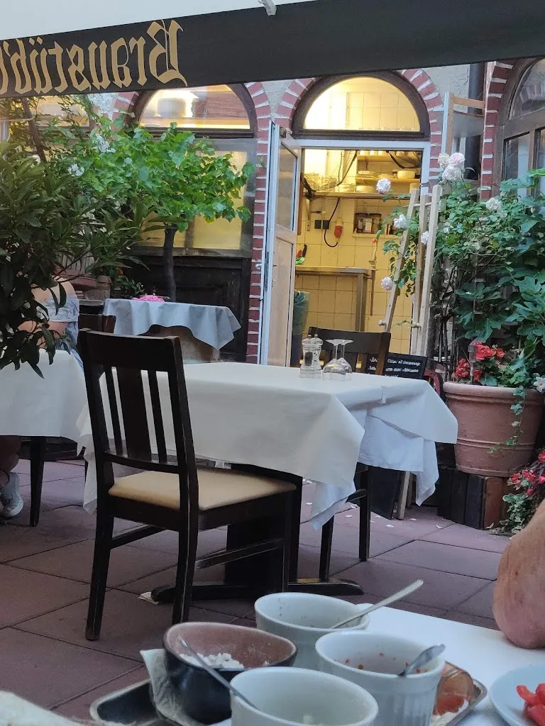 Zum Schützenhof restaurant in Roßdorf