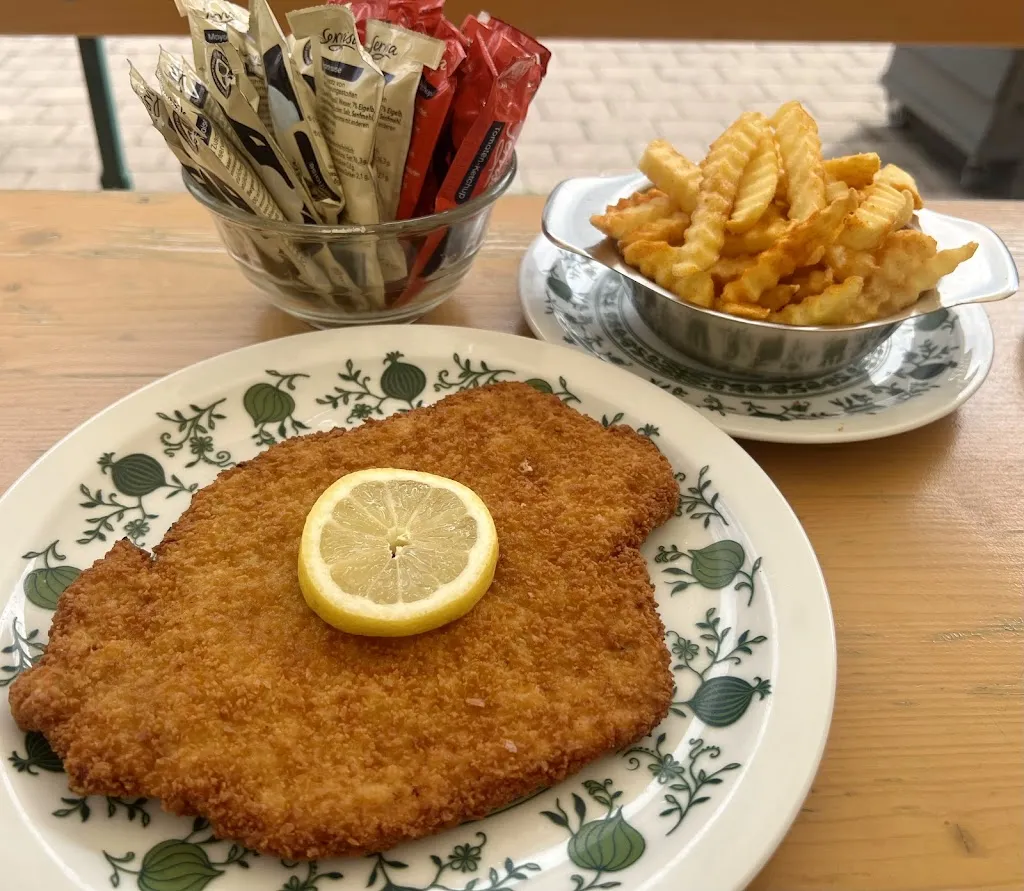 Egauer_Grüner Baum - F. Götz_Adelmannsfelden_review