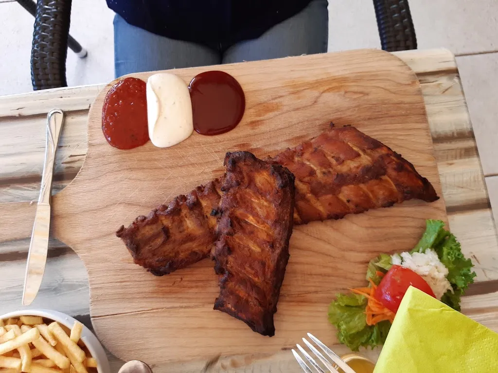 Menu_DIE SCHNITZELFARM / Restaurant Meisterklause_Allensbach_image_5