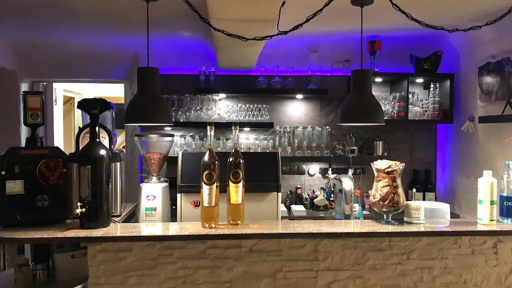 Pizzeria Stuzzicheria Gran Sasso restaurant in Roßdorf