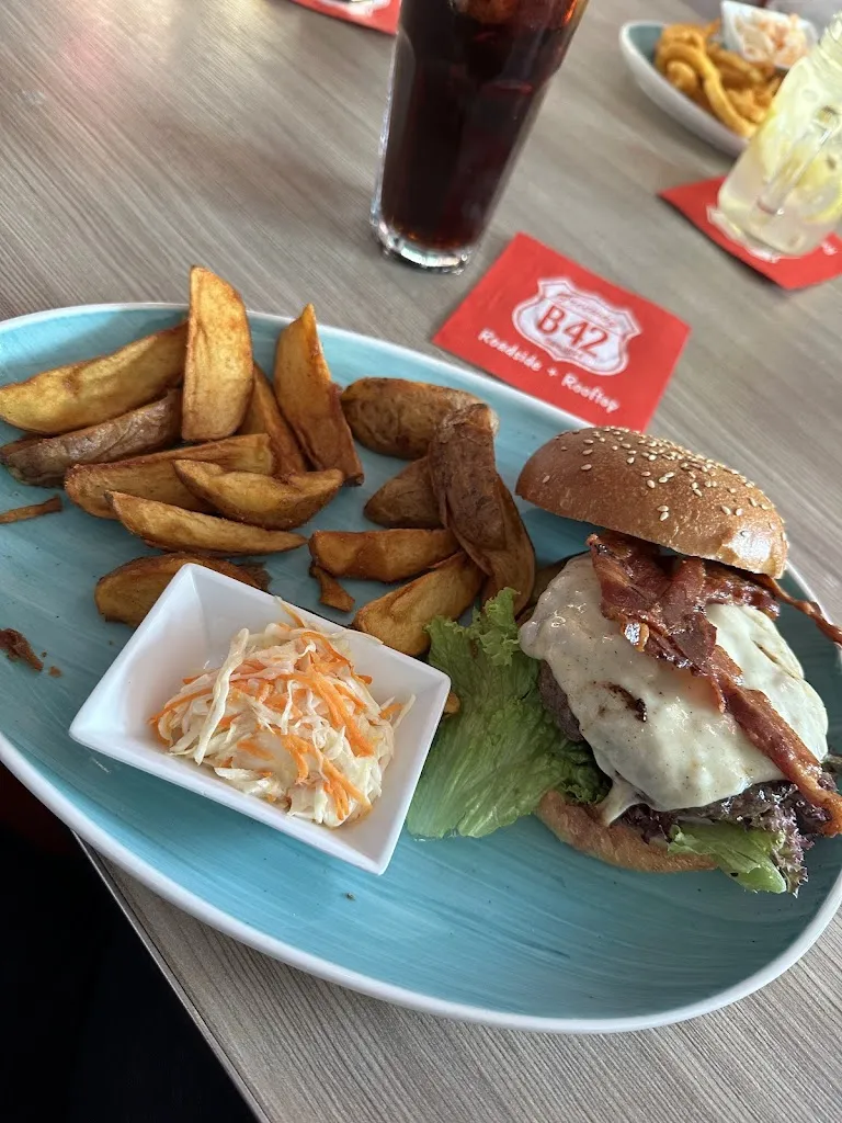 Branko Spoljar_Freeway American Restaurant_Main_review