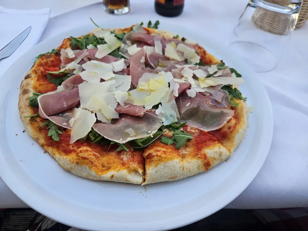 Trattoria Da Dario_Schlangenbad_slider_image_3