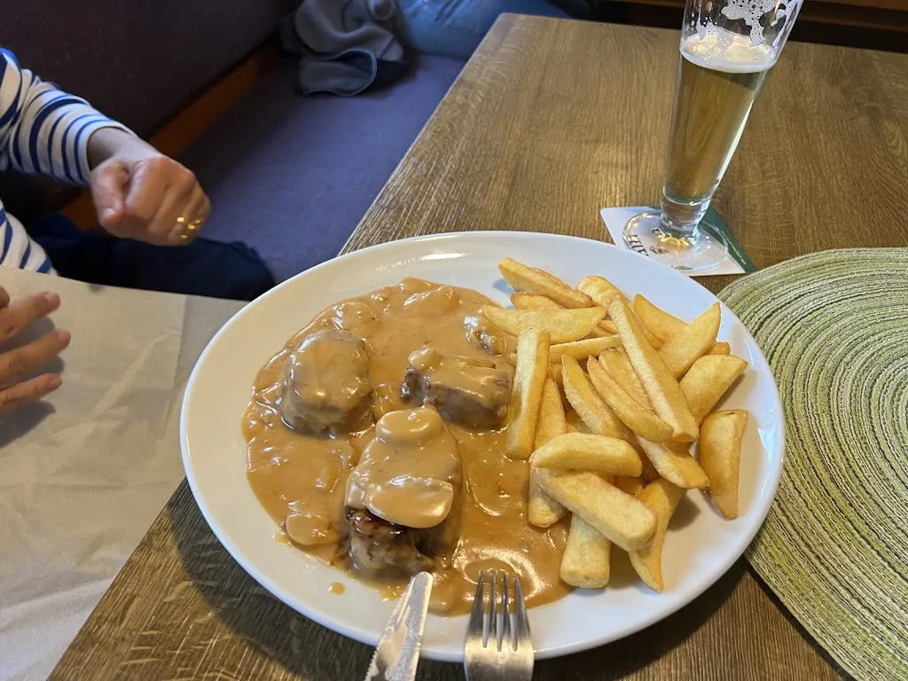 Gasthof im Efzegrund restaurant in Schwarzenborn