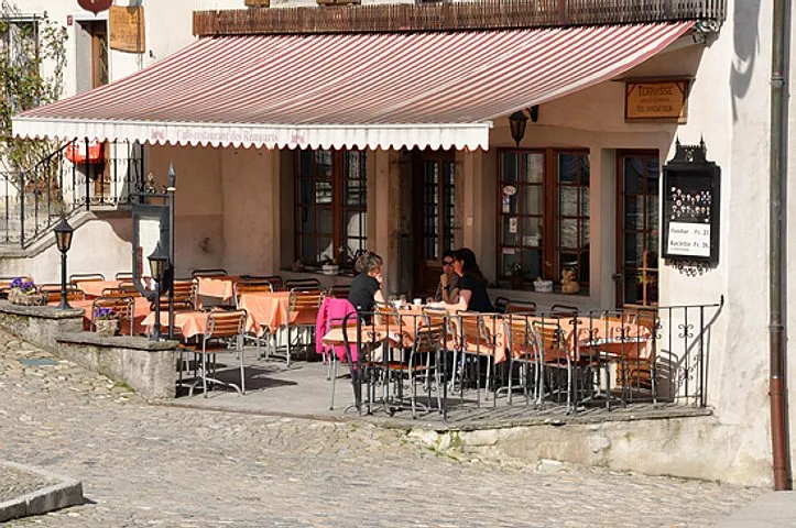 Restaurant des Remparts_Gruyères_slider_image_1