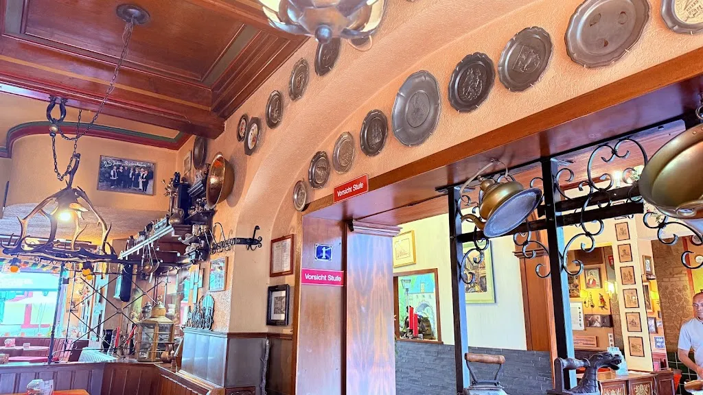 Wirtshaus Hannelore restaurant in Rhein