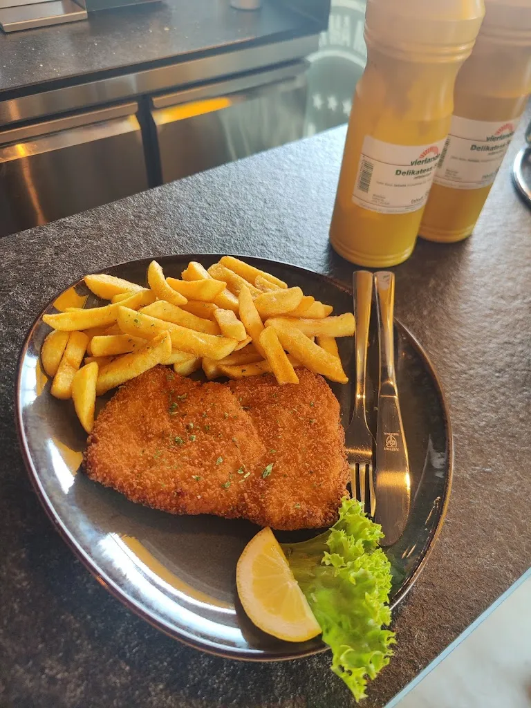 Menu_BRUTZELHAUS - Rüdesheim am Rhein - 𝐁𝐮𝐫𝐠𝐞𝐫 | 𝐖𝐮𝐫𝐬𝐭 | 𝐏𝐨𝐦𝐦𝐞𝐬 | 𝐒𝐚𝐥𝐚𝐭_Rhein_image_7