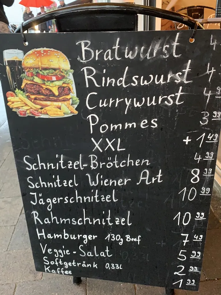 BRUTZELHAUS - Rüdesheim am Rhein - 𝐁𝐮𝐫𝐠𝐞𝐫 | 𝐖𝐮𝐫𝐬𝐭 | 𝐏𝐨𝐦𝐦𝐞𝐬 | 𝐒𝐚𝐥𝐚𝐭_Rhein_slider_image_3