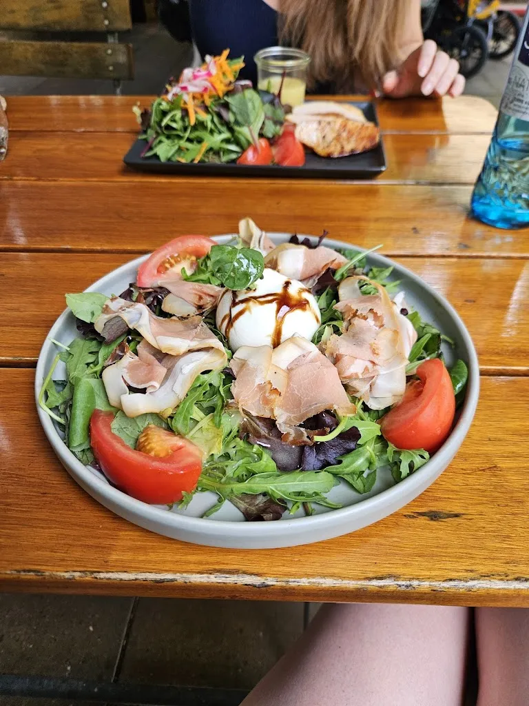 Weinhaus Drosselhof_Rhein_slider_image_3