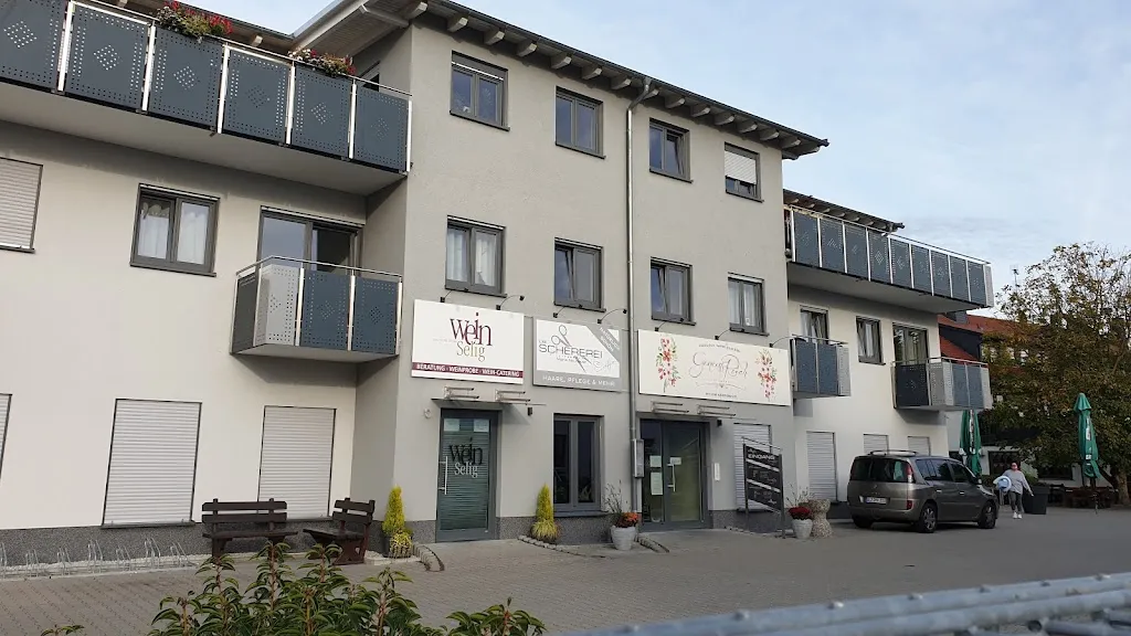 Landgasthof Neubauer restaurant in Seligenstadt