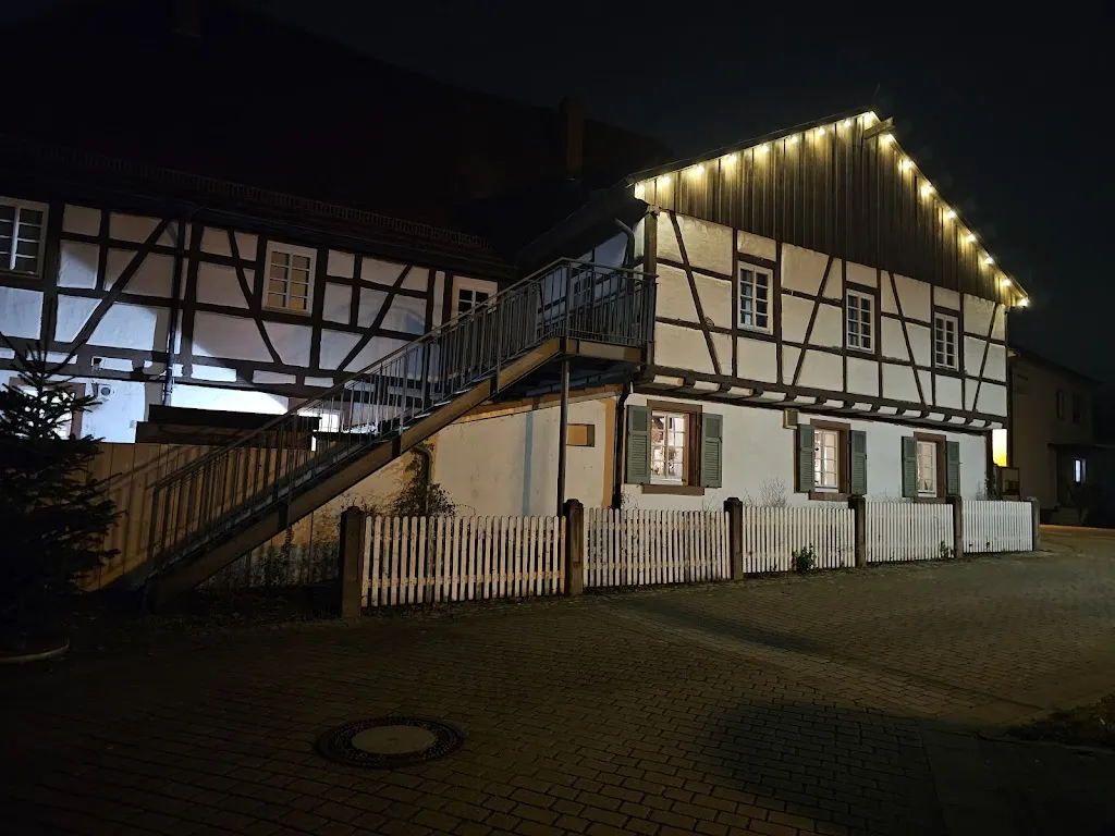 Herr Merlin_Gasthaus 