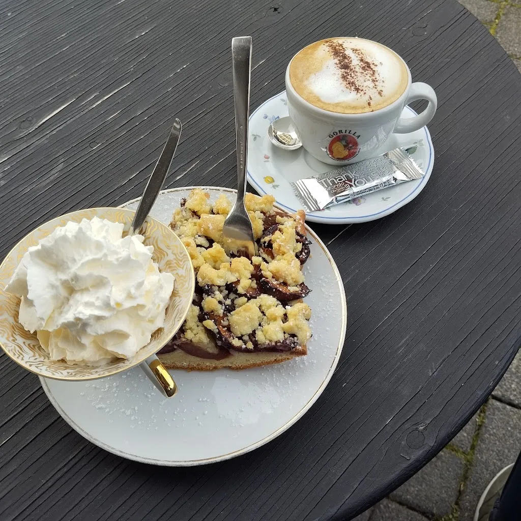 Cafe Wohnzimmer_Schlüchtern_slider_image_3