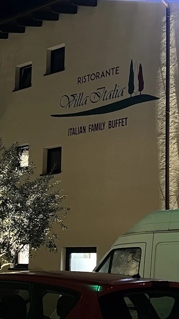 Lucas Lajer_Villa Italia in Ringsheim_Ringsheim_review